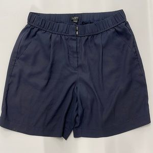 Ann Taylor LOFT Navy Color Shorts size 8